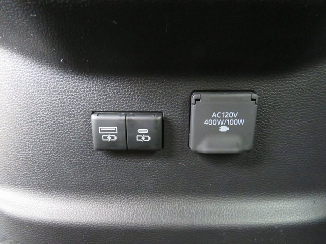 New 2026 Toyota Sequoia Platinum image 31