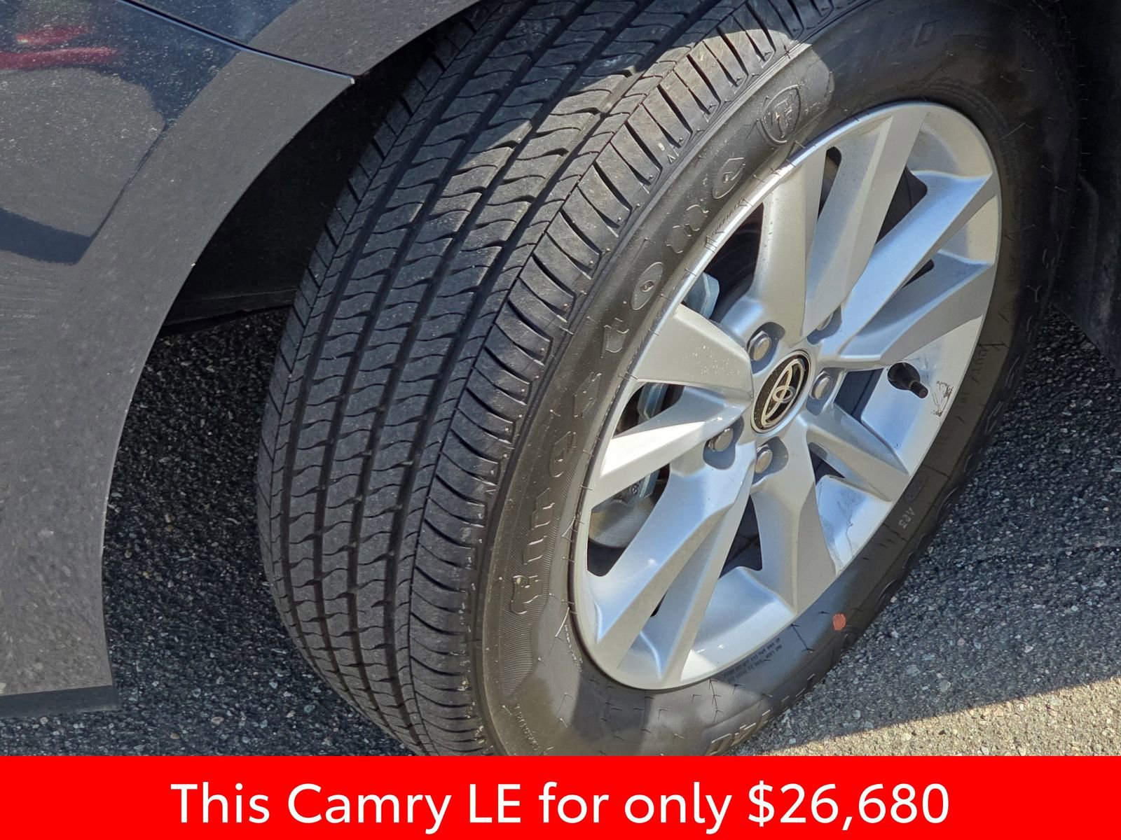 Used 2025 Toyota Camry LE FWD image 38