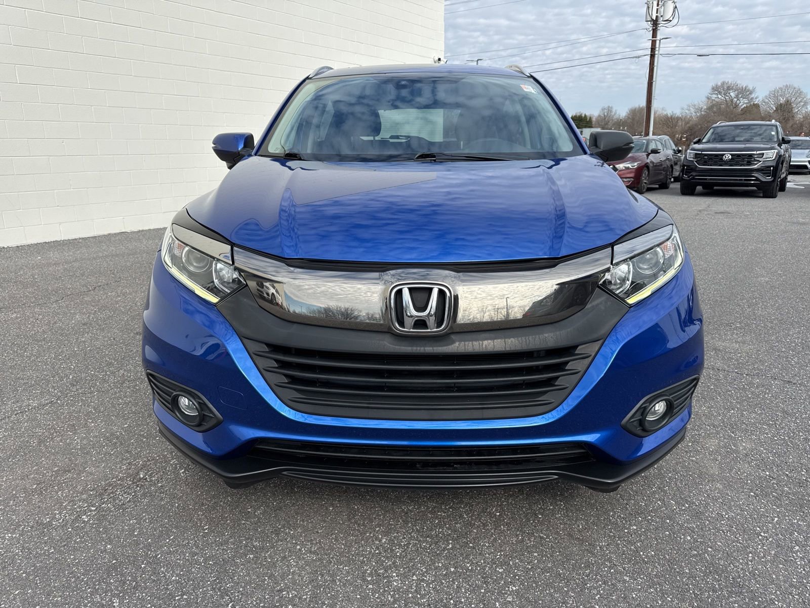 Used 2021 Honda HR-V EX image 2