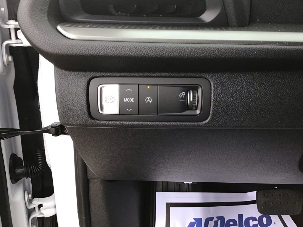 New 2026 Chevrolet Traverse LT w/ Driver Confidence Package image 40