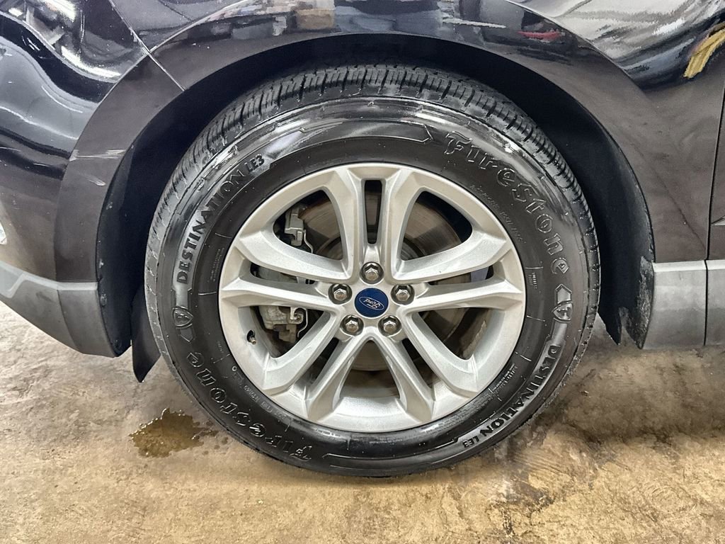 Used 2020 Ford Edge SEL image 31