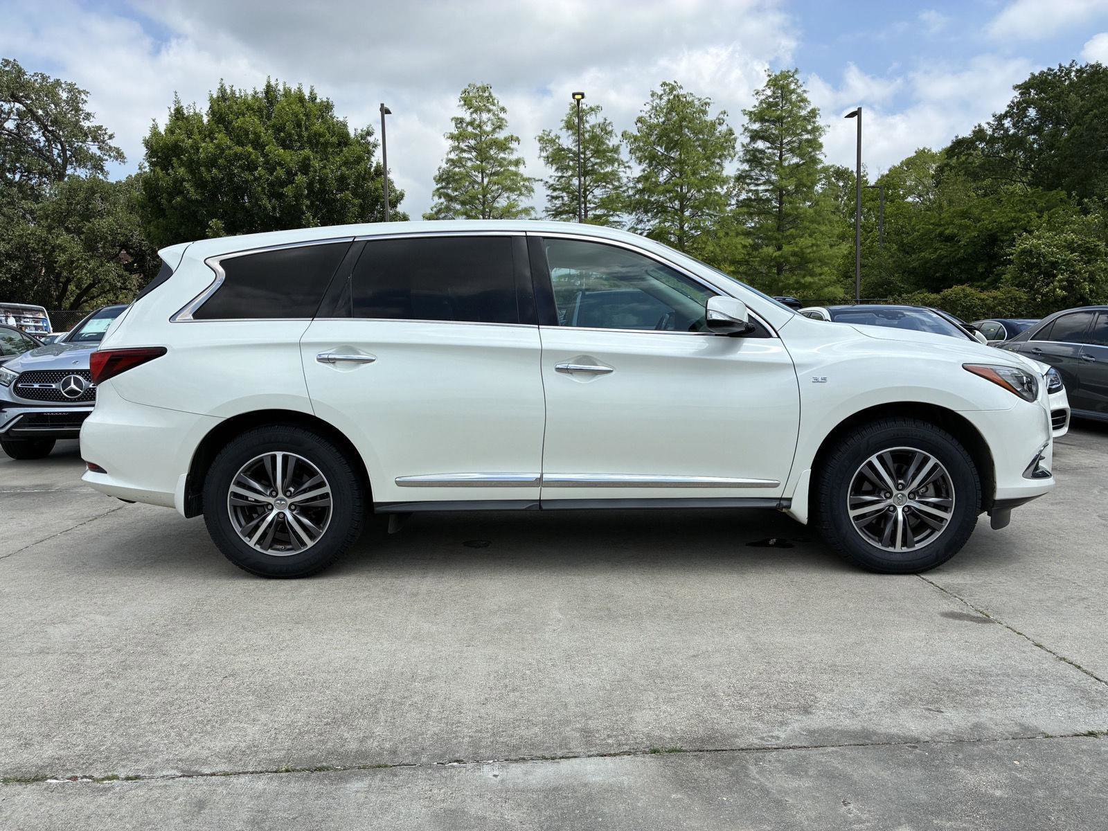 Used 2017 INFINITI QX60 FWD image 28