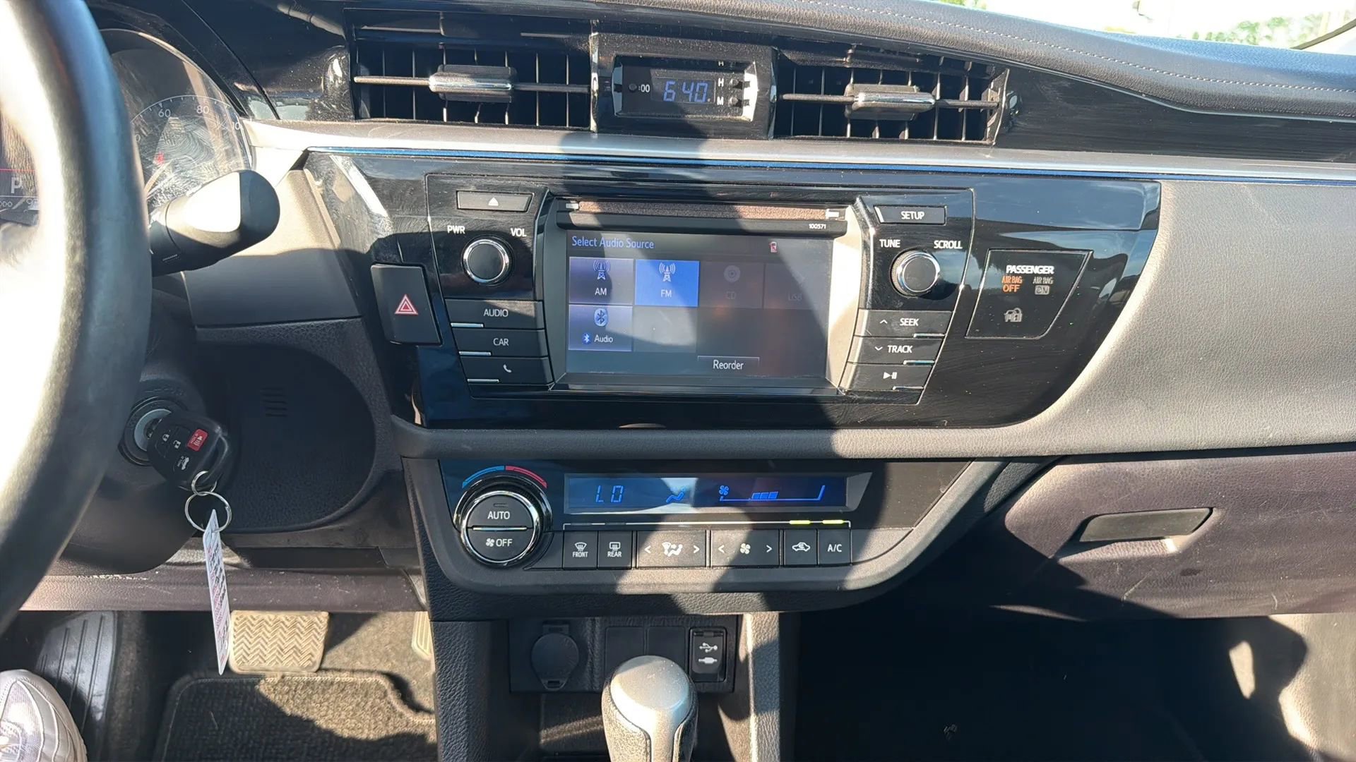 Used 2016 Toyota Corolla S FWD image 75