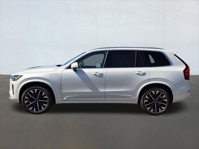 New 2026 Volvo XC90 T8 Ultra w/ Protection Package Premier AWD/4WD image 3