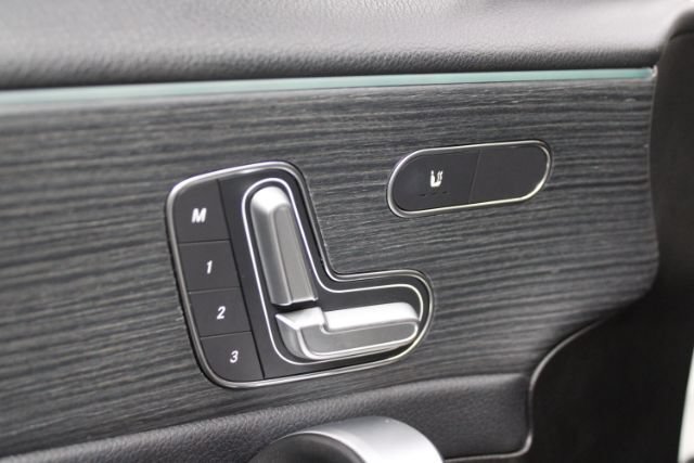 Used 2019 Mercedes-Benz A 220 4MATIC image 14