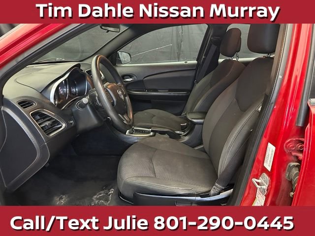 Used 2012 Dodge Avenger SE FWD image 21