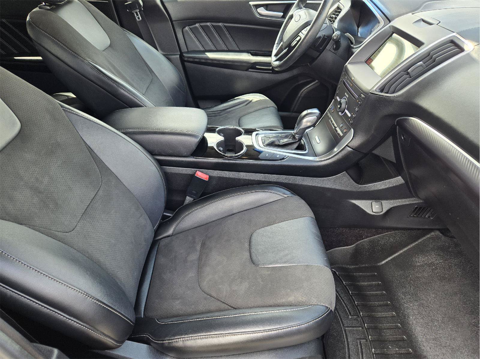 Used 2016 Ford Edge Sport w/ Equipment Group 401A AWD/4WD image 14