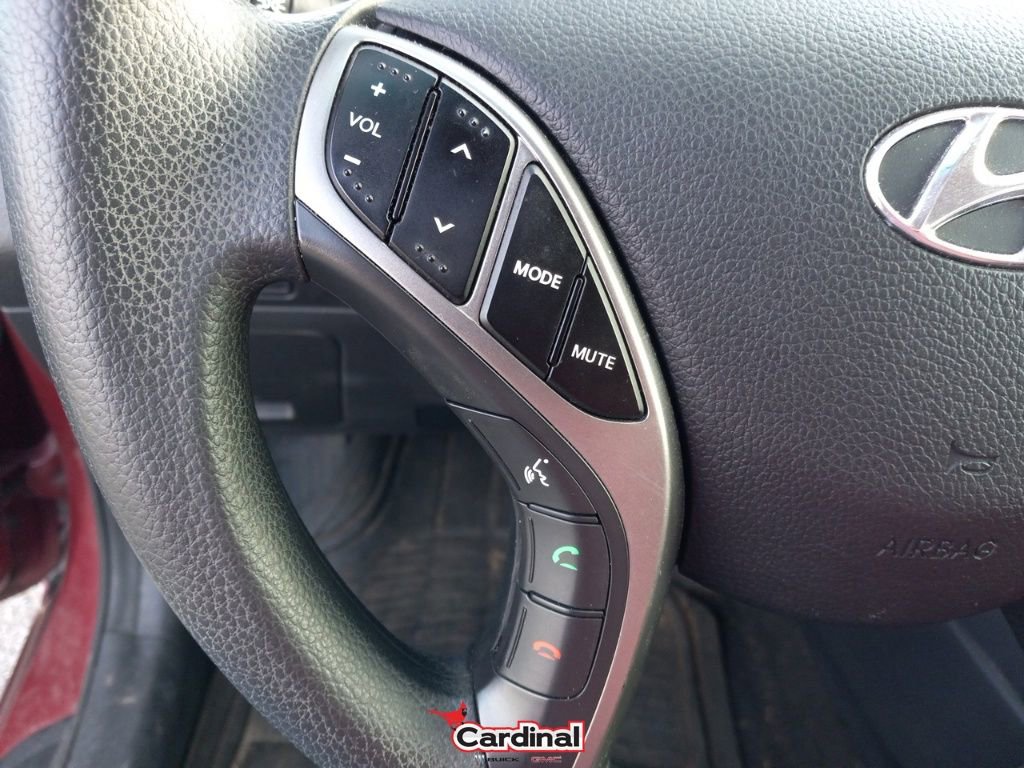 Used 2017 Hyundai Elantra GT image 23