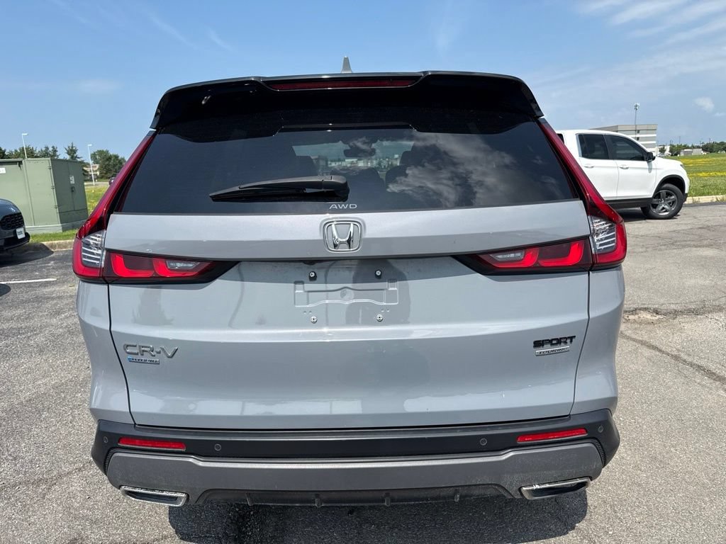 Used 2024 Honda CR-V Sport Touring image 11