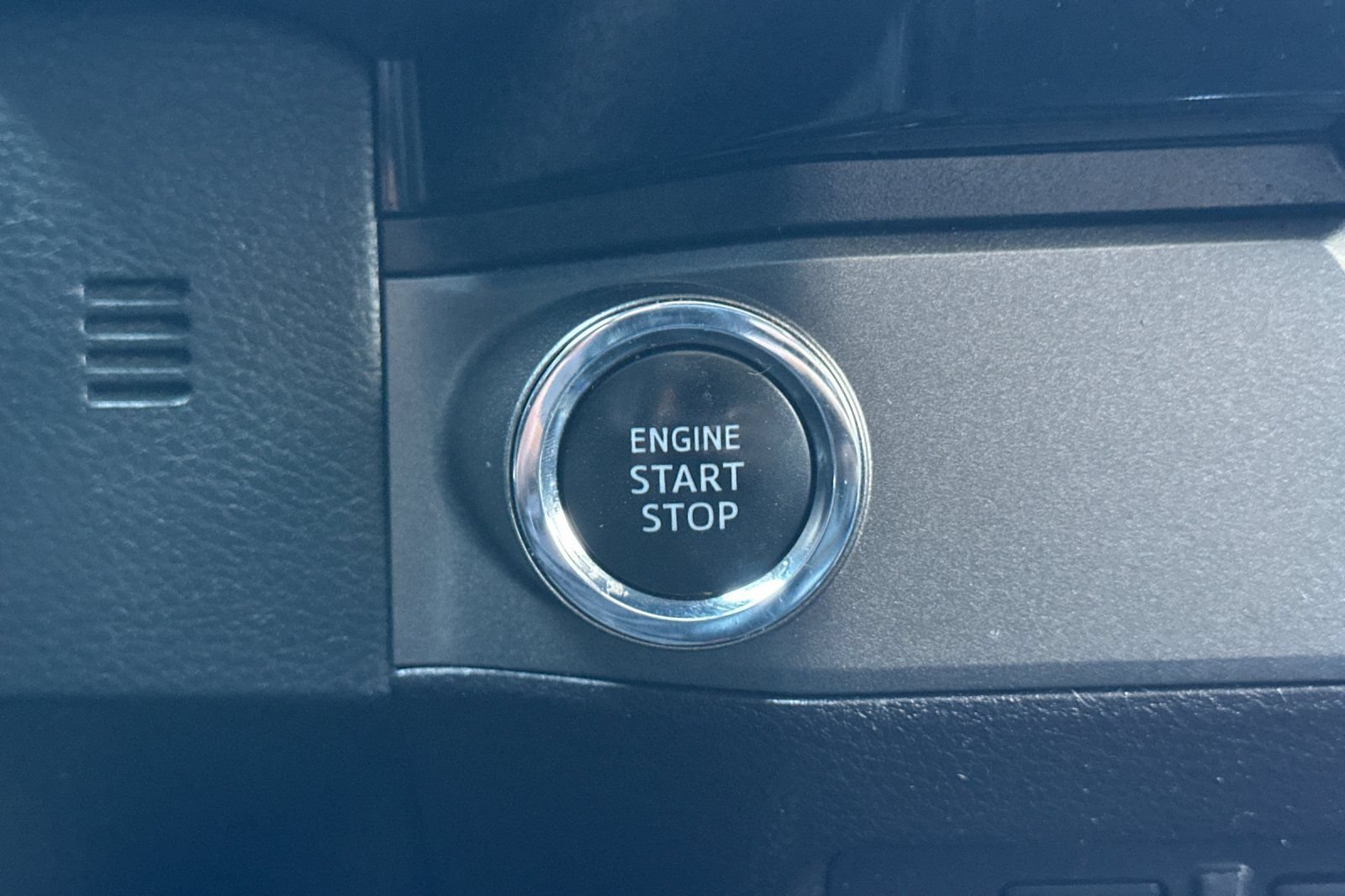 Used 2018 Toyota Tacoma TRD Sport w/ TRD Premium Sport Package RWD image 20
