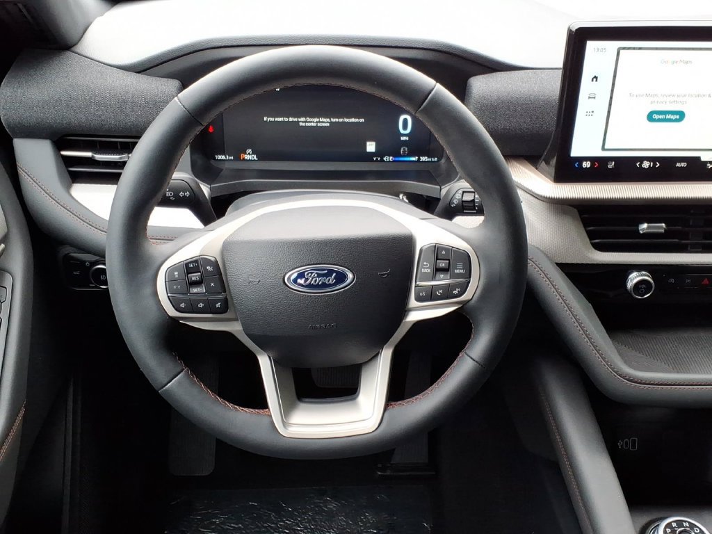 Used 2027 Ford Explorer Active w/ Active Comfort Package AWD/4WD image 11