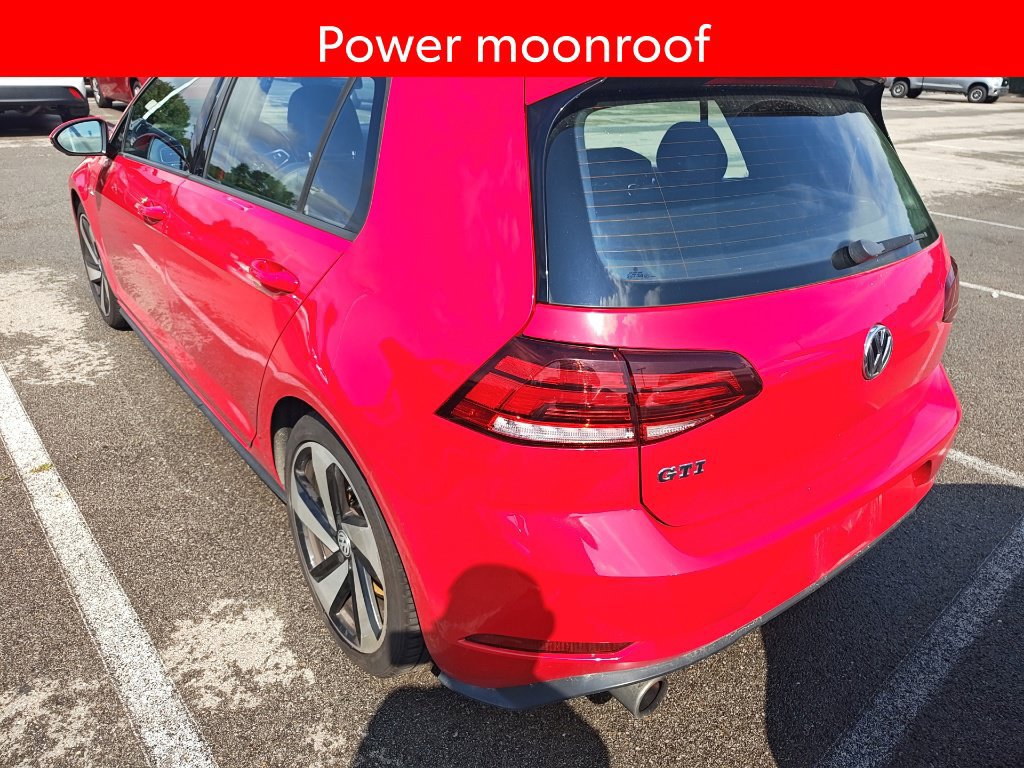 Used 2018 Volkswagen GTI SE FWD image 5