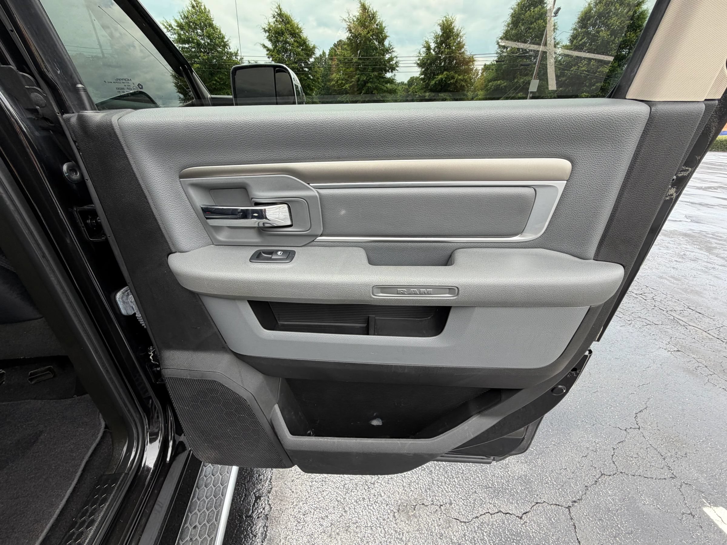 Used 2018 RAM 3500 Lone Star AWD/4WD image 21
