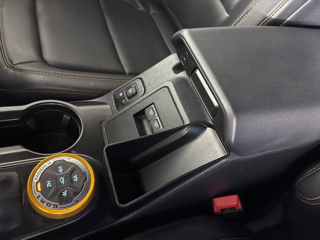 Used 2022 Ford Bronco Badlands image 39