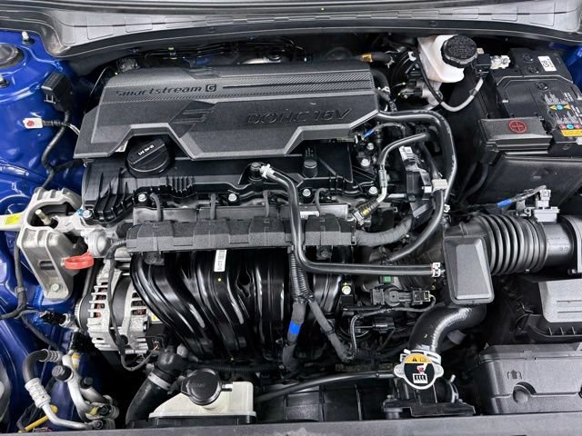 Used 2023 Hyundai Elantra SEL FWD image 11