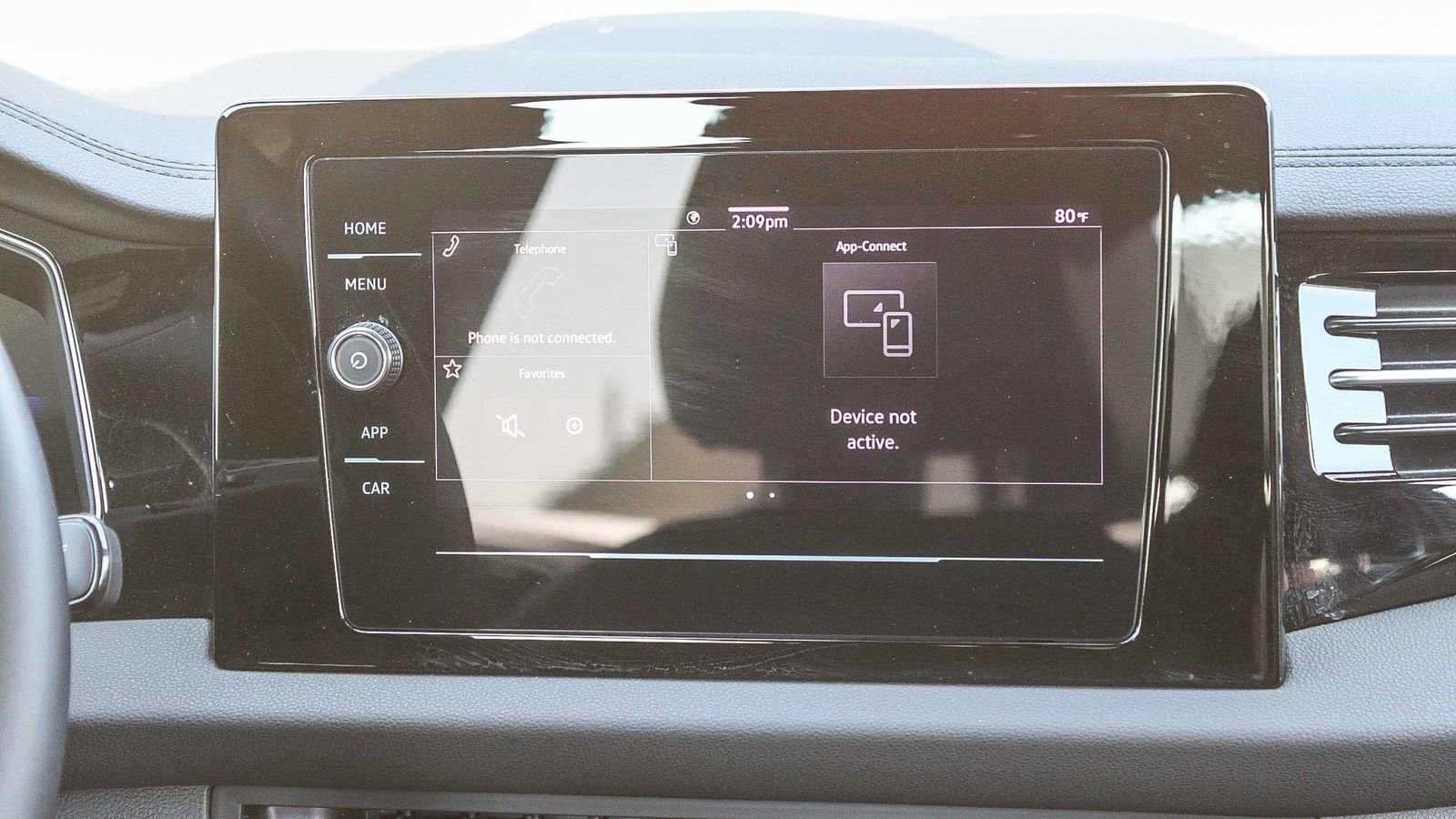 Used 2025 Volkswagen Jetta Sport image 15