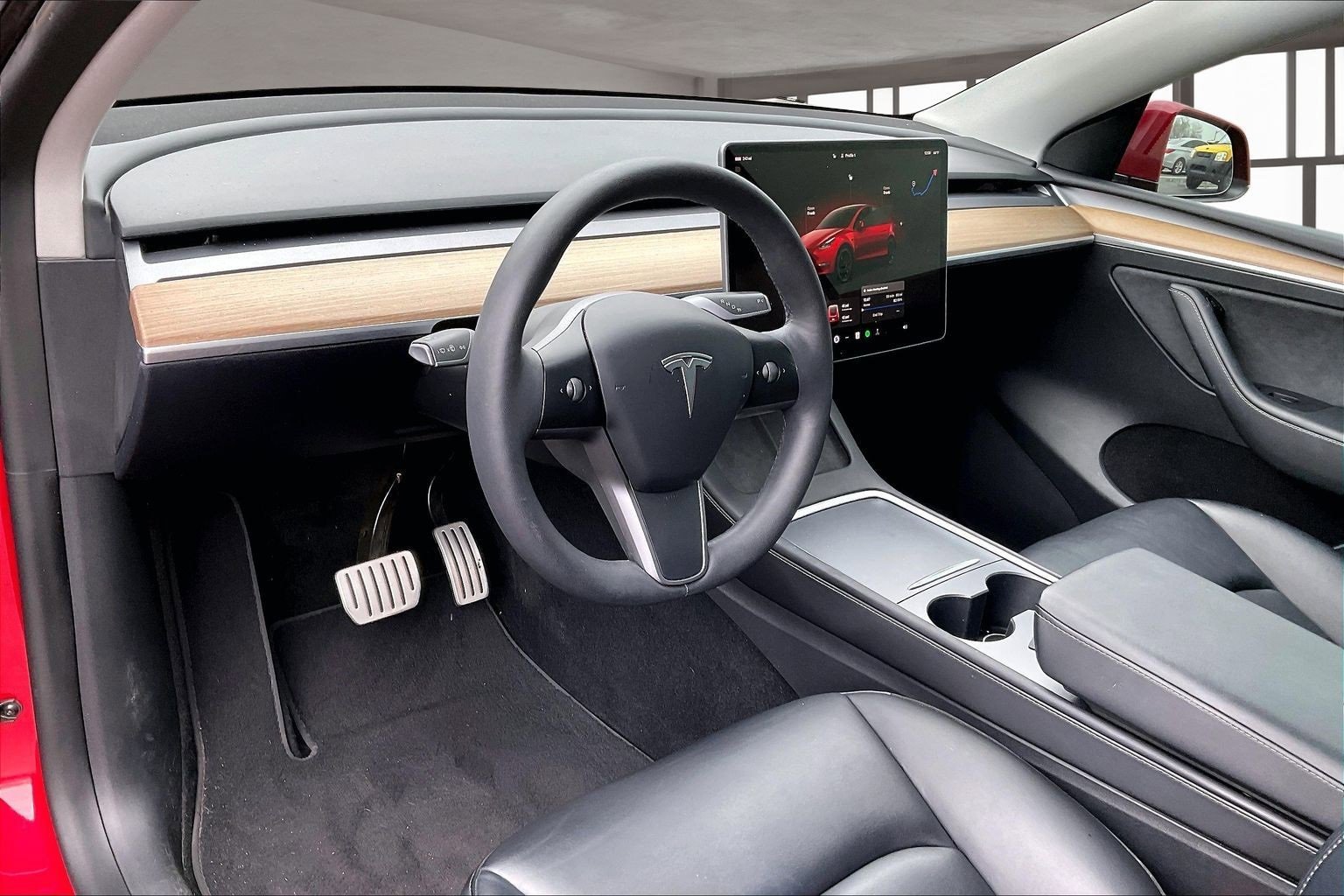 Used 2022 Tesla Model Y Performance image 17