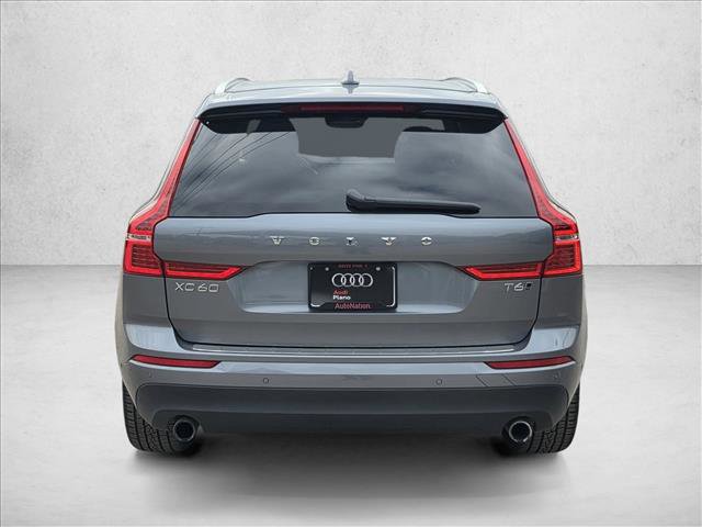 Used 2018 Volvo XC60 T6 Momentum w/ Convenience Package image 6