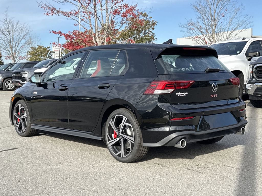 New 2026 Volkswagen GTI SE FWD image 3