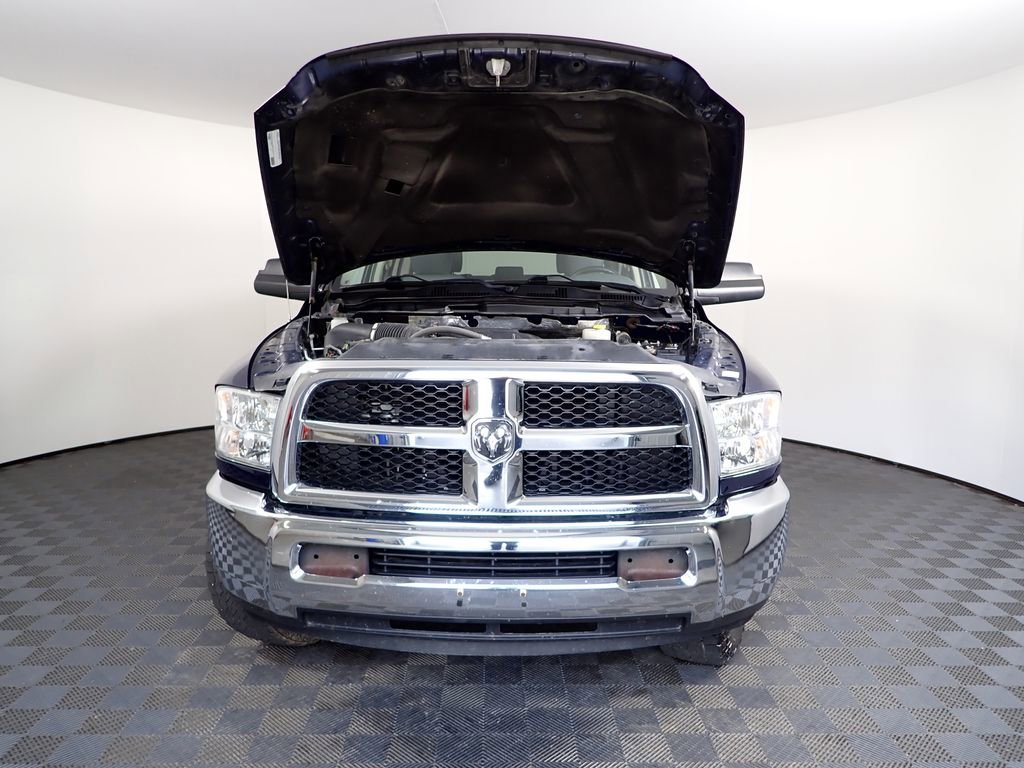 Used 2016 RAM 2500 Tradesman w/ Chrome Appearance Group image 5