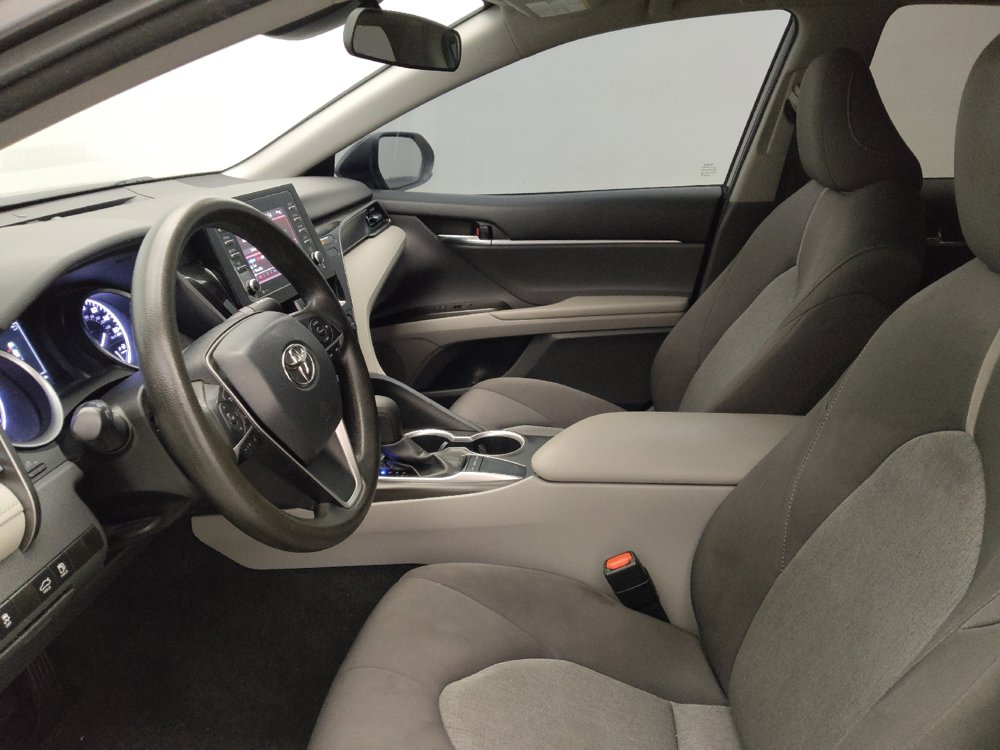 Used 2022 Toyota Camry LE FWD image 17