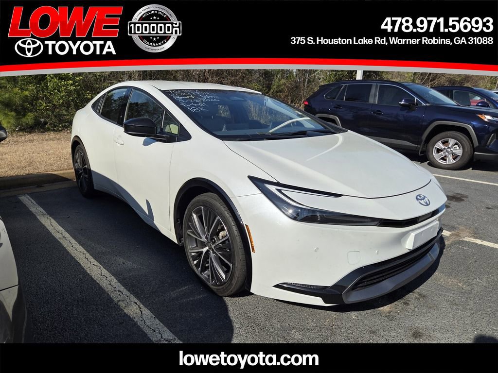 Used 2024 Toyota Prius XLE
