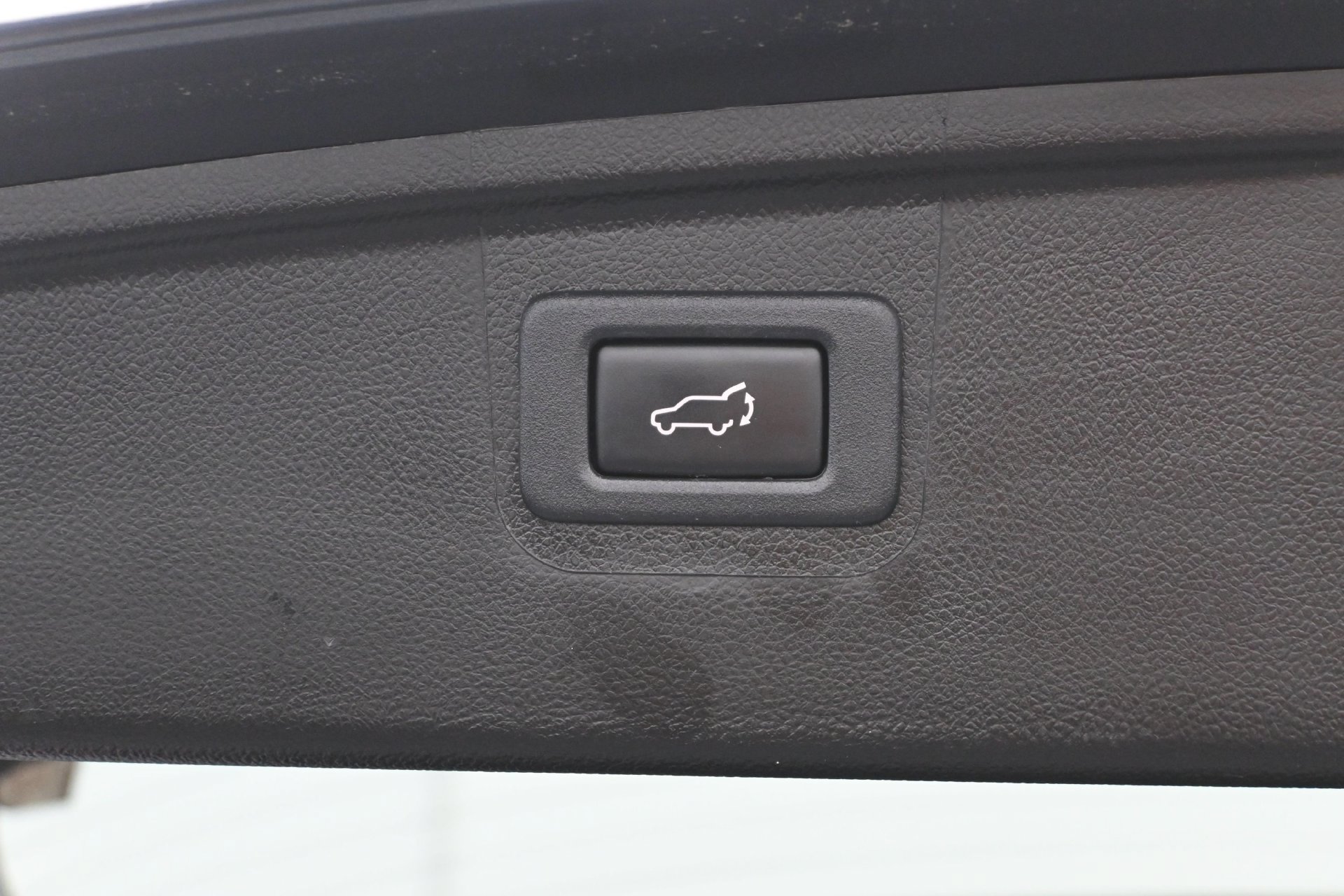 Used 2018 Subaru Outback 2.5i Limited w/ Popular Package #2 AWD/4WD image 16