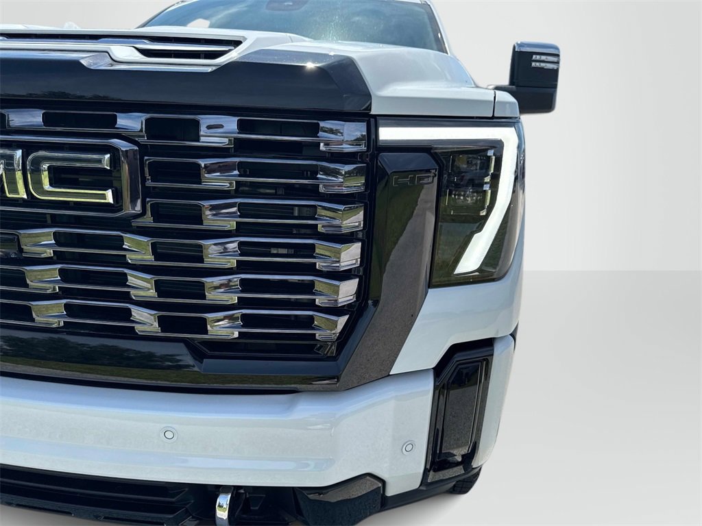 New 2026 GMC Sierra 2500 Denali Ultimate image 7