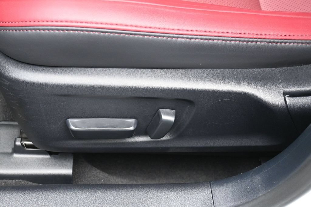 Used 2025 Lexus IS 350 F Sport RWD image 20