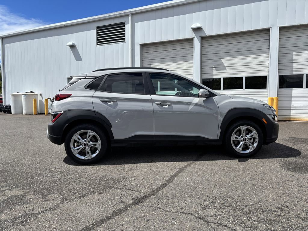 Used 2023 Hyundai Kona SEL w/ Cargo Package AWD/4WD image 8