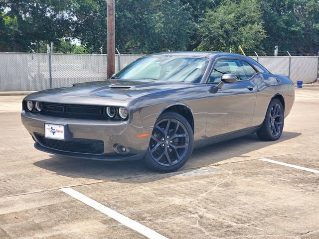 Used 2020 Dodge Challenger SXT w/ Blacktop Package RWD image 25