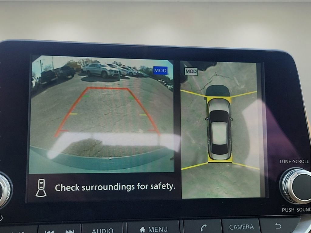 New 2025 Nissan Sentra SV w/ SV Premium Package image 6