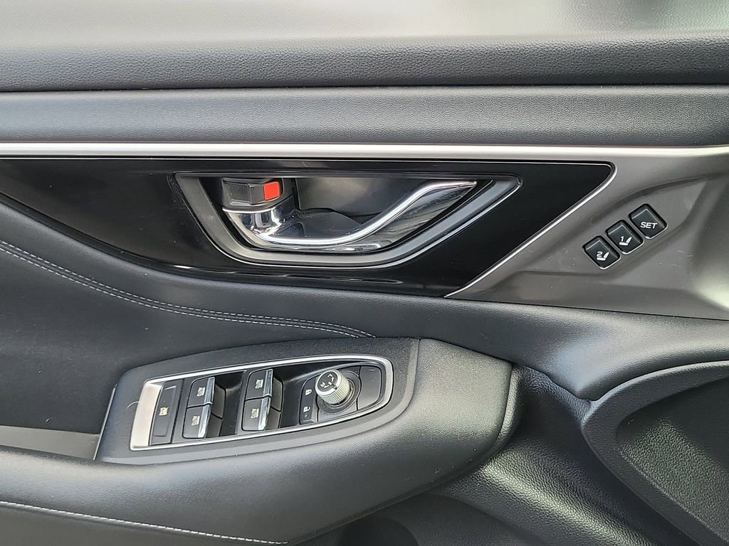 Used 2020 Subaru Outback Limited AWD/4WD image 16