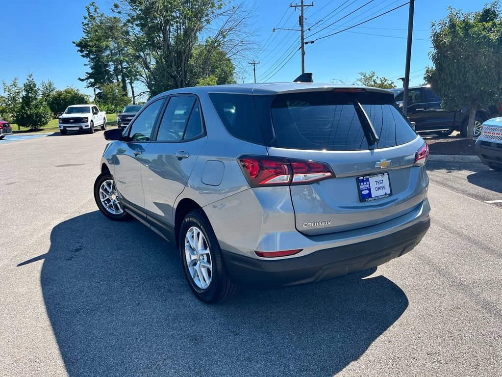 Used 2024 Chevrolet Equinox LS FWD image 4
