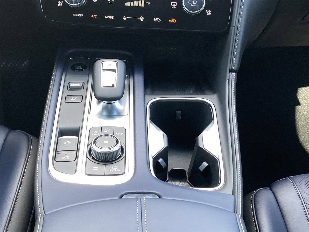 New 2026 INFINITI QX60 Sport w/ Dark Cargo Package image 18