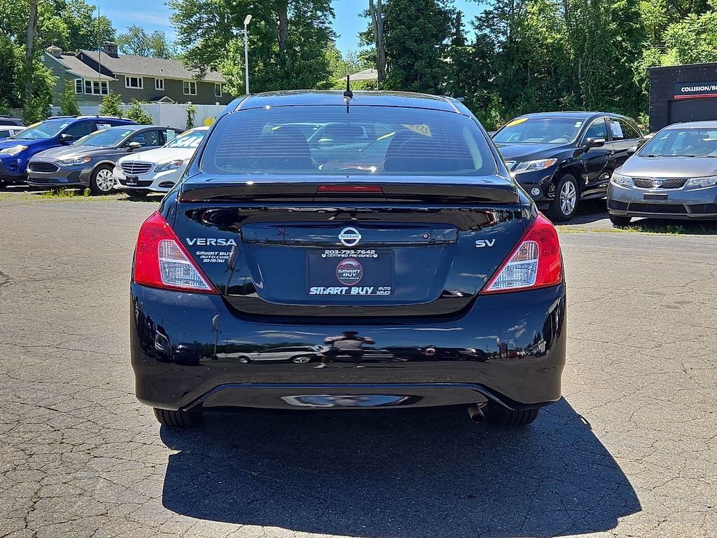 Used 2018 Nissan Versa SV FWD image 6