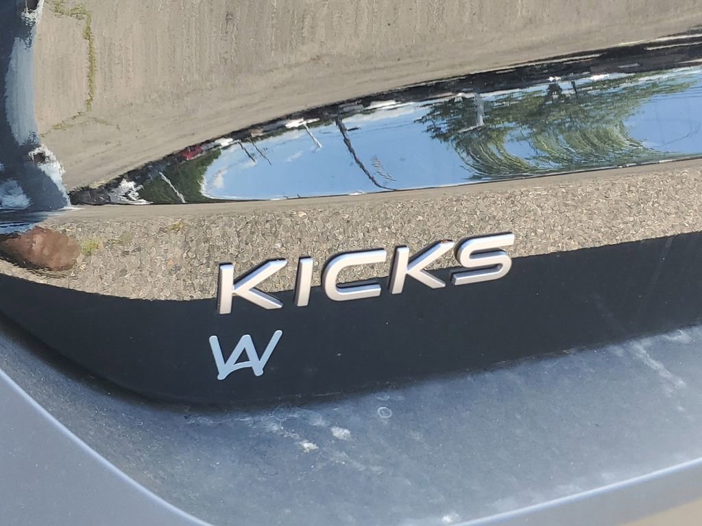 New 2025 Nissan Kicks SR AWD/4WD image 6