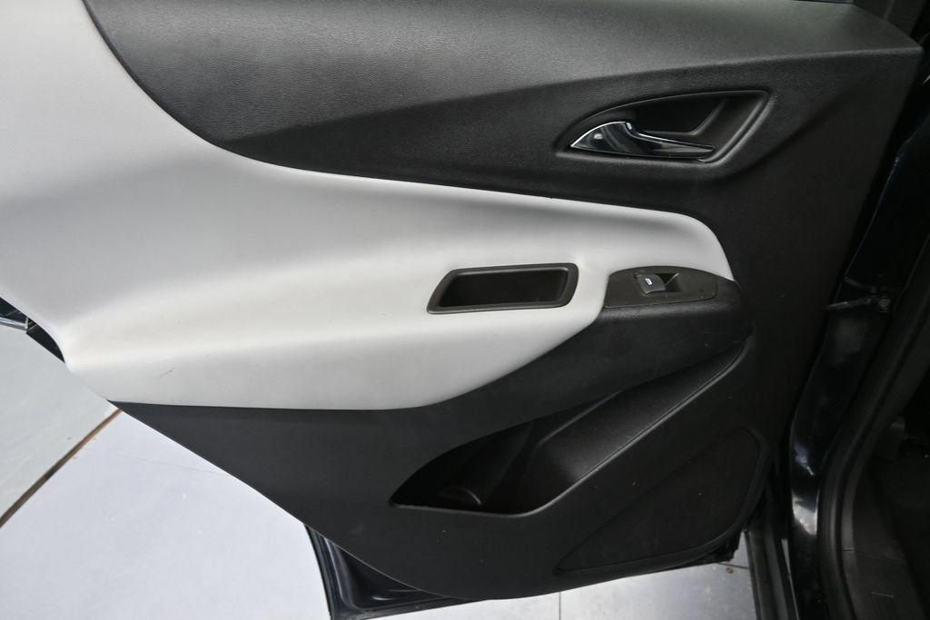 Used 2024 Chevrolet Equinox LS AWD/4WD image 20