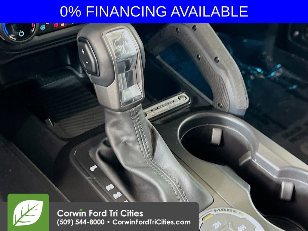 New 2025 Ford Bronco Badlands image 10