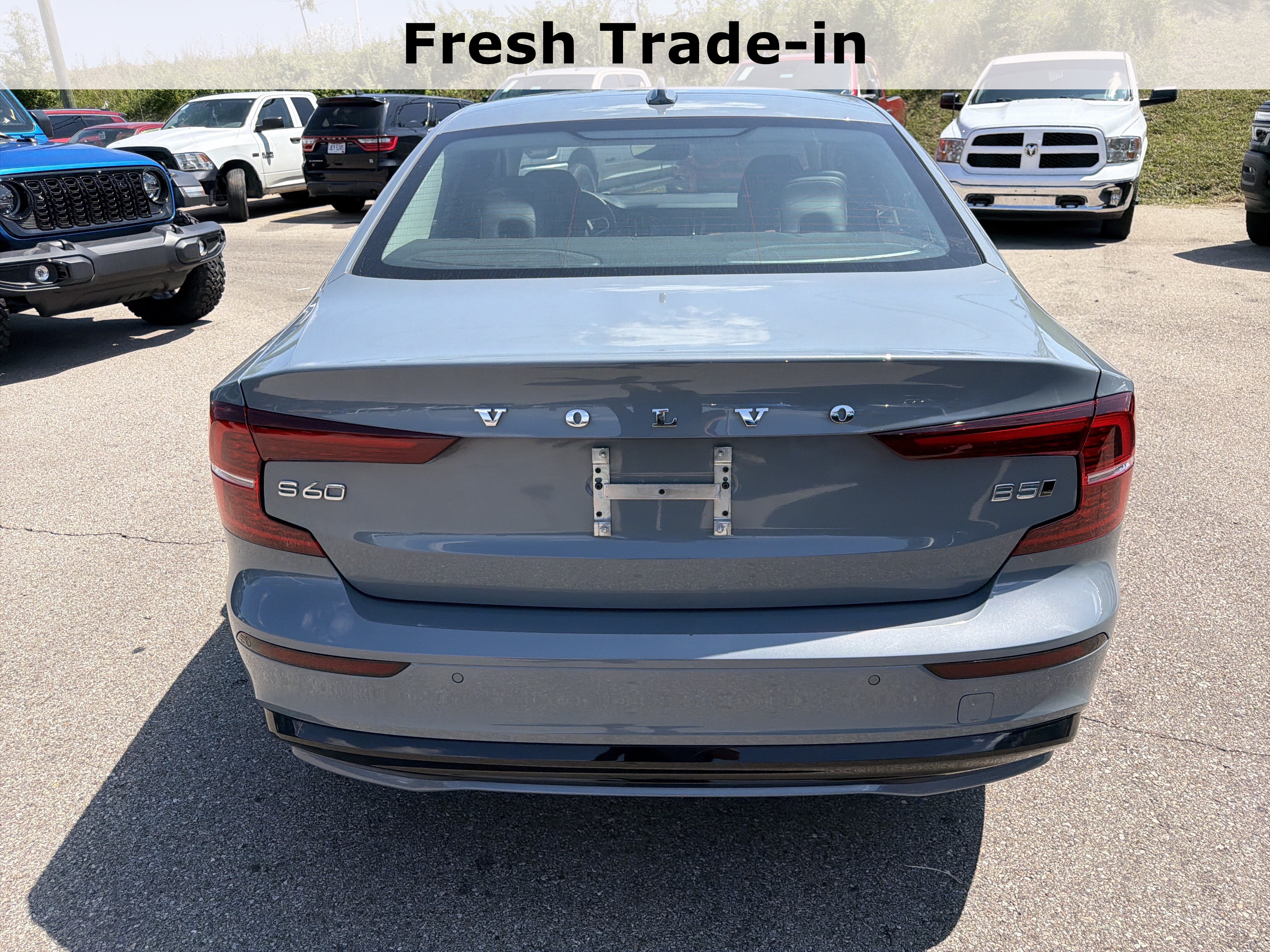 Used 2024 Volvo S60 B5 Plus AWD/4WD image 10
