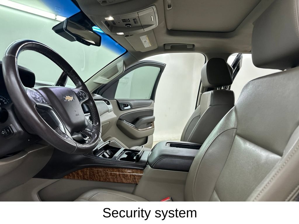 Used 2017 Chevrolet Suburban Premier AWD/4WD image 43