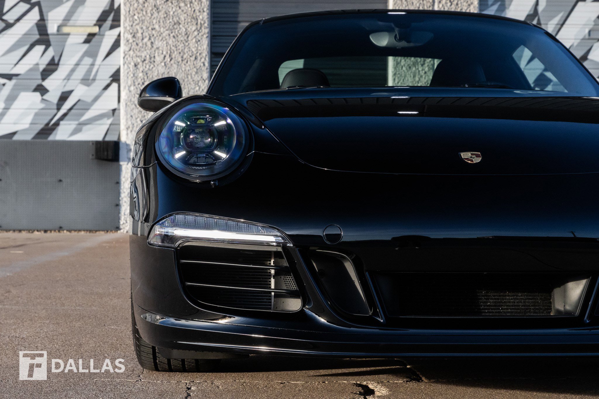 Used 2015 Porsche 911 Carrera GTS image 4