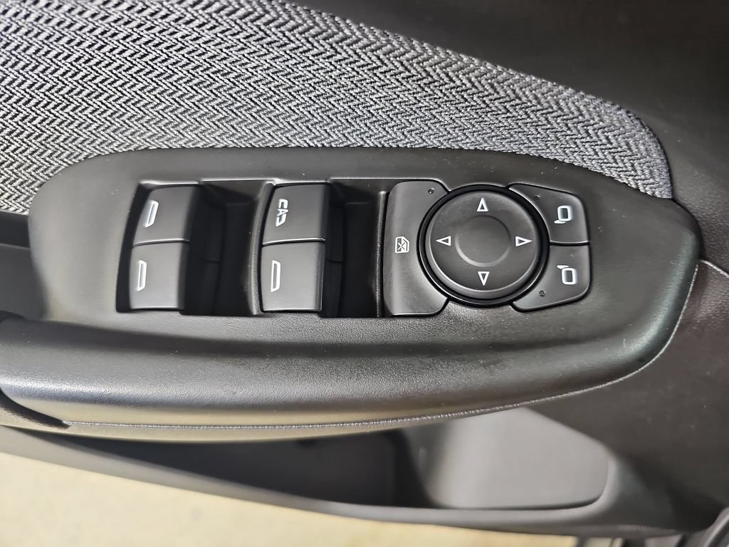 Certified 2024 Chevrolet TrailBlazer LT w/ Driver Confidence Package FWD image 32