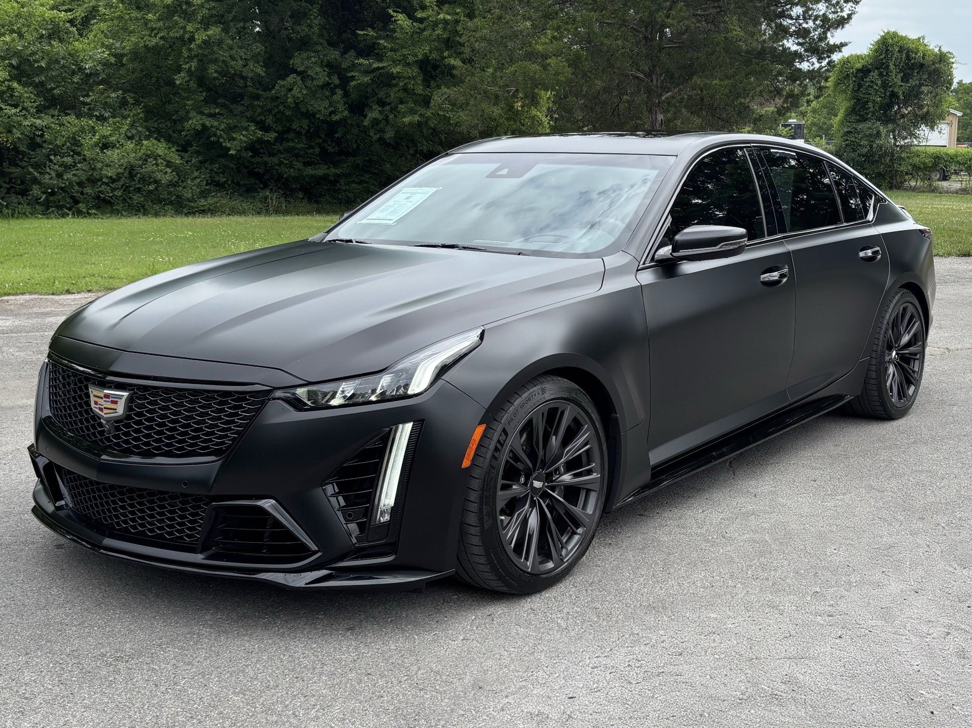 Used 2022 Cadillac CT5 V Blackwing RWD image 2