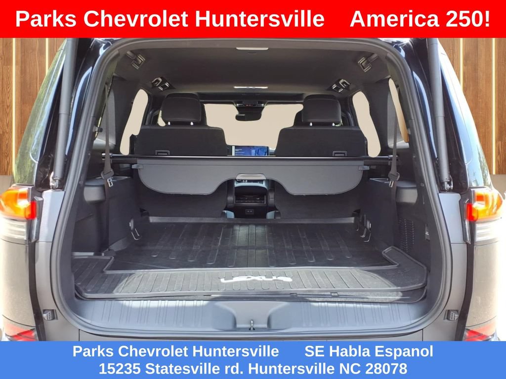 Used 2025 Lexus GX 550 w/ Cold Area Package AWD/4WD image 31