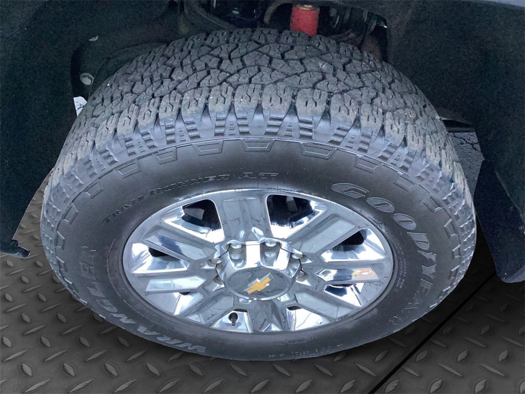 Used 2024 Chevrolet Silverado 3500 High Country w/ Technology Package image 22