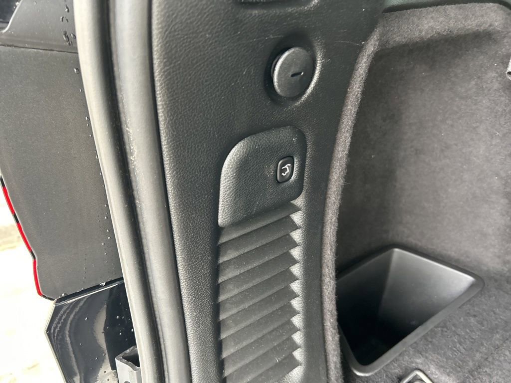 Used 2022 Dodge Durango R/T image 38