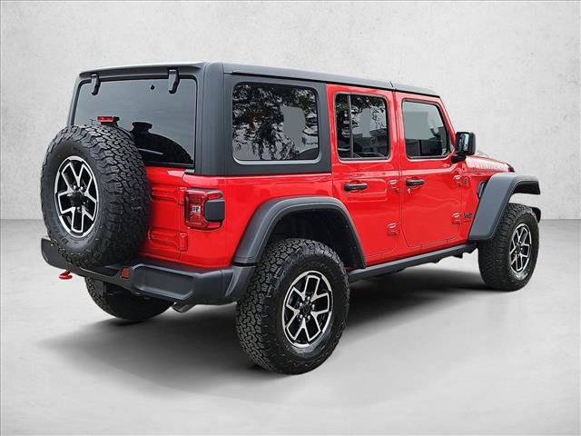 Used 2025 Jeep Wrangler Unlimited Rubicon w/ Technology Group image 5