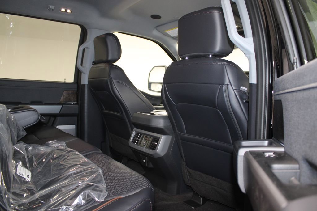 New 2025 Ford F250 Lariat w/ Lariat Ultimate Package image 34