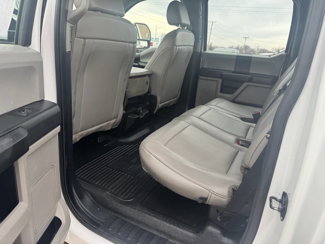 Used 2020 Ford F350 XL w/ Power Equipment Group image 12